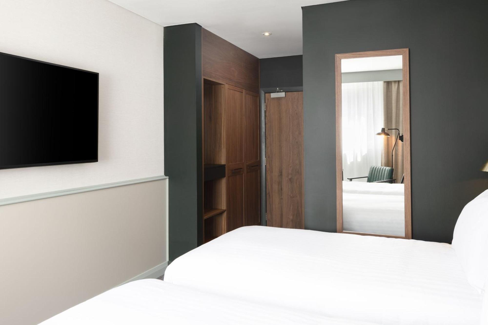 Hotel Four Points By Sheraton EDI