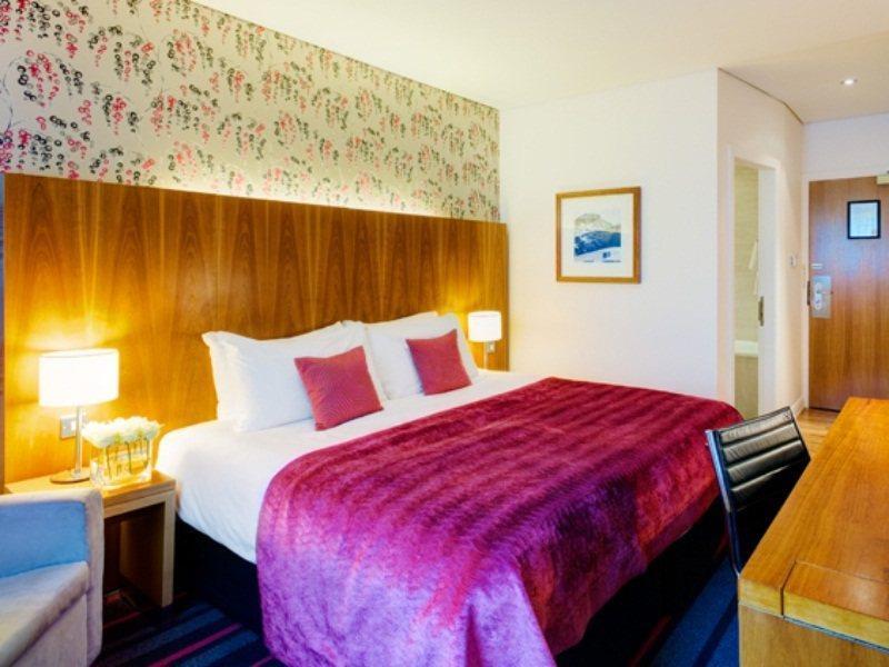 Hotel Four Points By Sheraton EDI